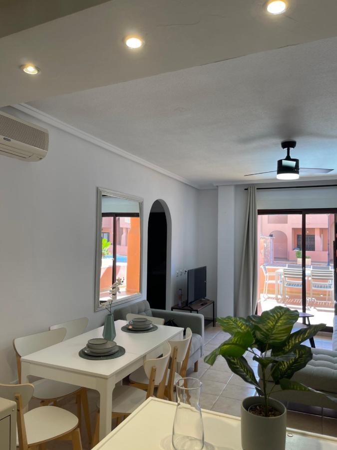 Three Bedroom Apartment With Pool In Torrevieja Exterior foto