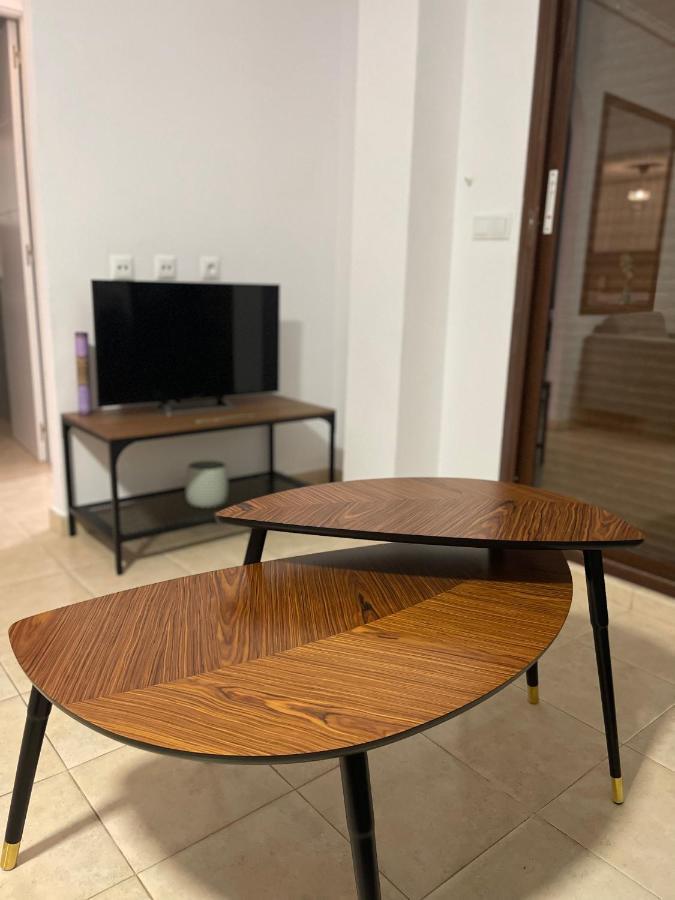 Three Bedroom Apartment With Pool In Torrevieja Exterior foto